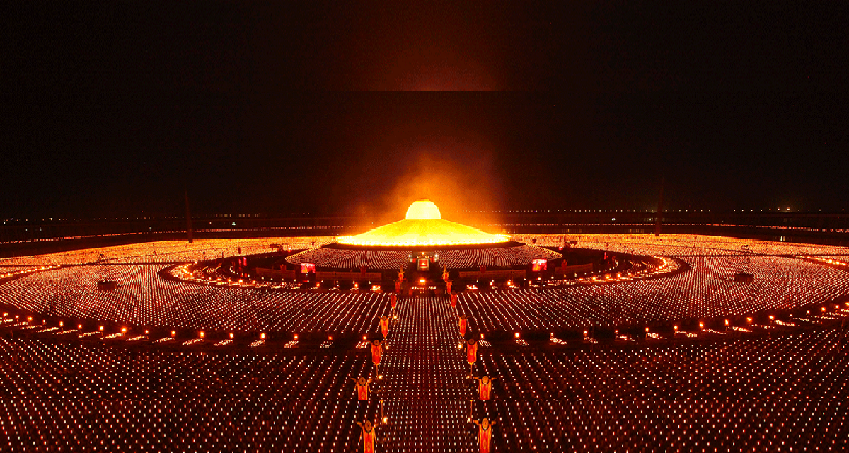Light of Peace on Magha Puja Day